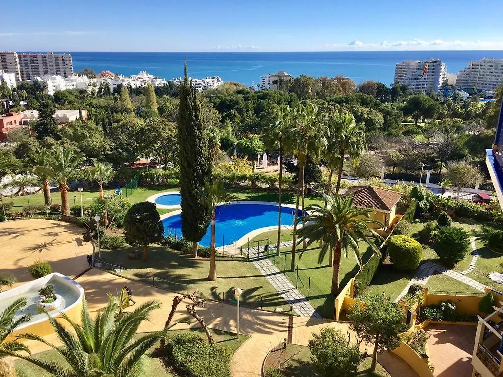 Luminoso Apartamento Con Terraza, Jardin Y Piscina. Apartment Benalmadena
