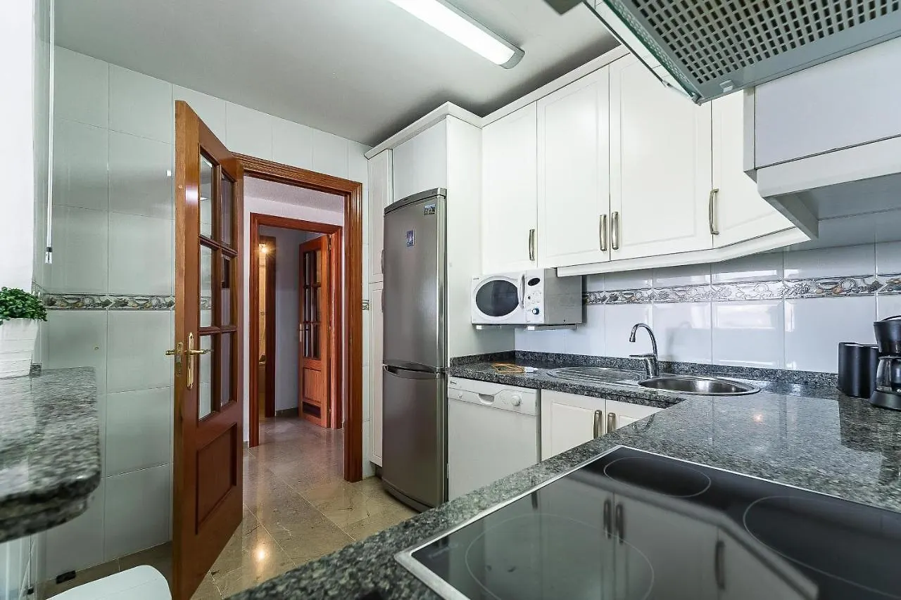 Luminoso Apartamento Con Terraza, Jardin Y Piscina. Apartment Benalmadena